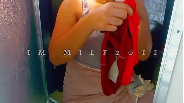 somebody help me my asshole want dick